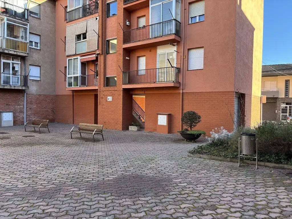 Exterior view of Flat for sale in Sant Joan Les Fonts  with Heating, Storage room and Balcony