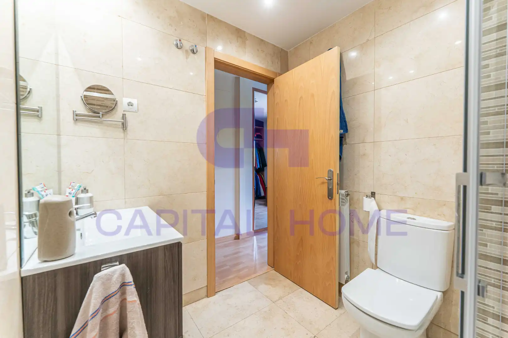 Baño de Casa adosada en venta en Navalcarnero con Aire acondicionado, Calefacción y Jardín privado
