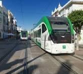 Vista exterior de Casa adosada en venda en Chiclana de la Frontera amb Calefacció i Balcó
