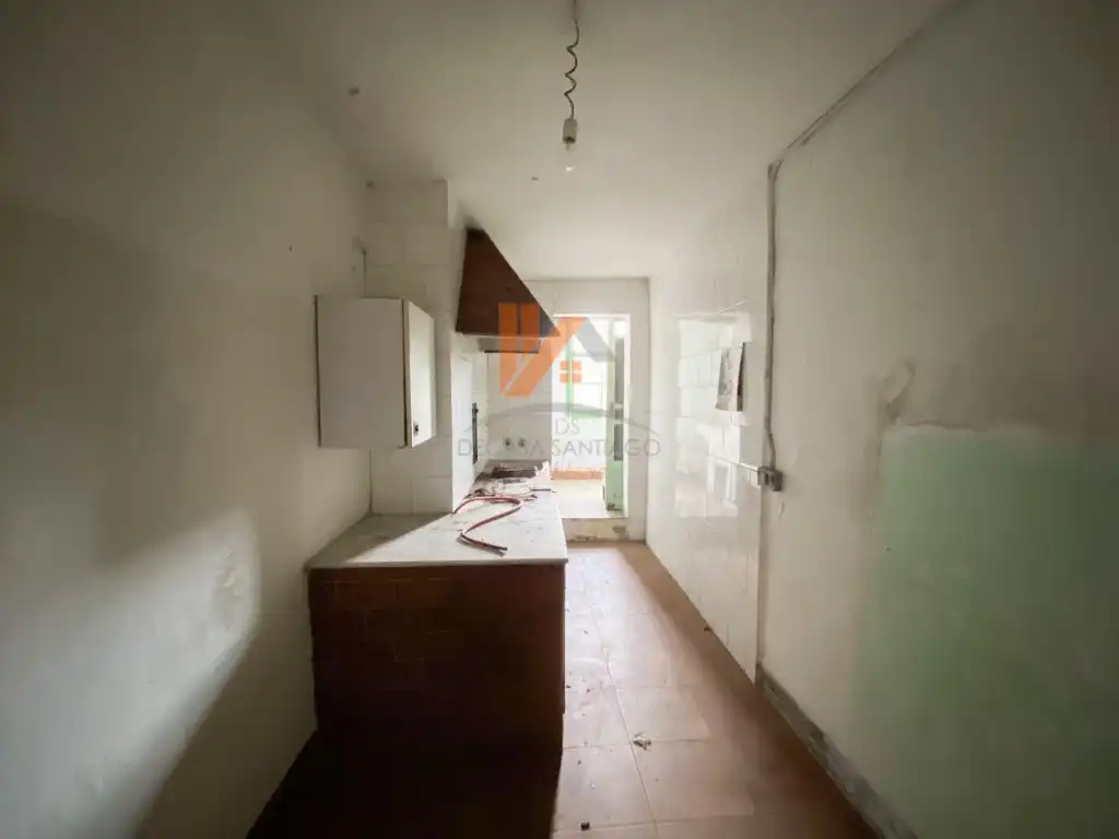 Cuina de Casa o xalet en venda en Santiago de Compostela 