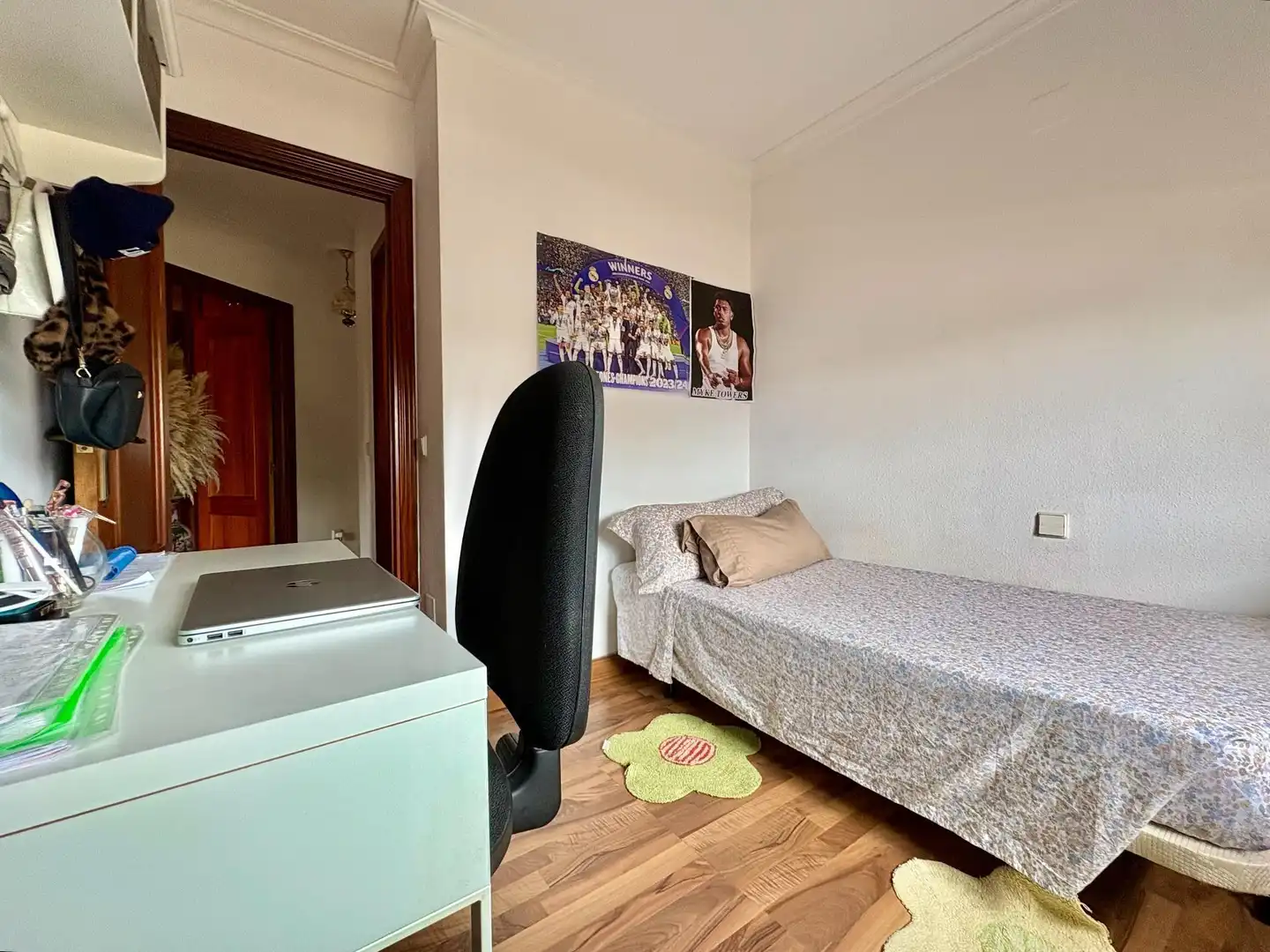 Habitación de Piso en venta en Málaga con Aire acondicionado, Terraza y Amueblado