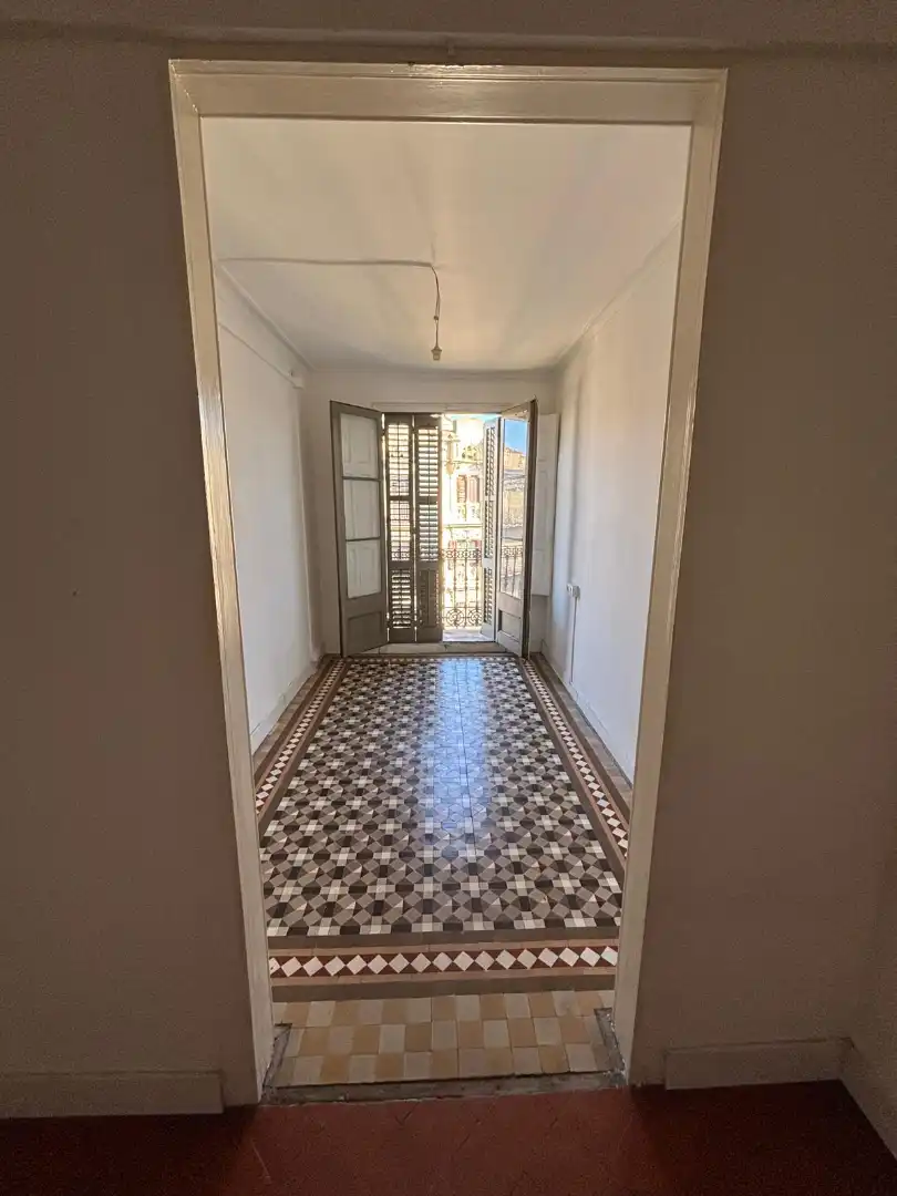 Pis en venda en Barcelona amb Terrassa i Balcó
