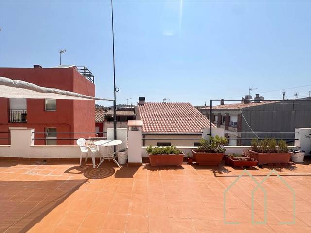 Casa adosada en Venta en nou de sant antoni en Eixample