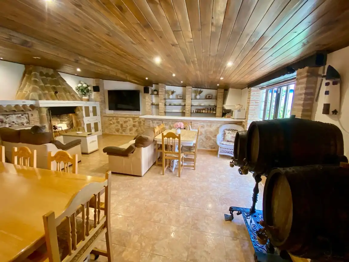 Detached homes for sale in Villarrubia de los Ojos  with Air Conditioner, Heating and Private garden