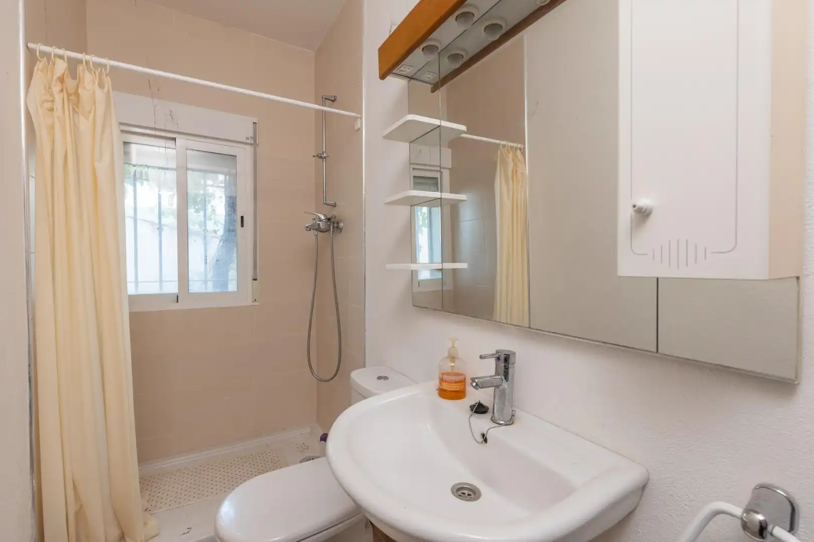 Baño de Casa o chalet en venta en Escúzar, Granada