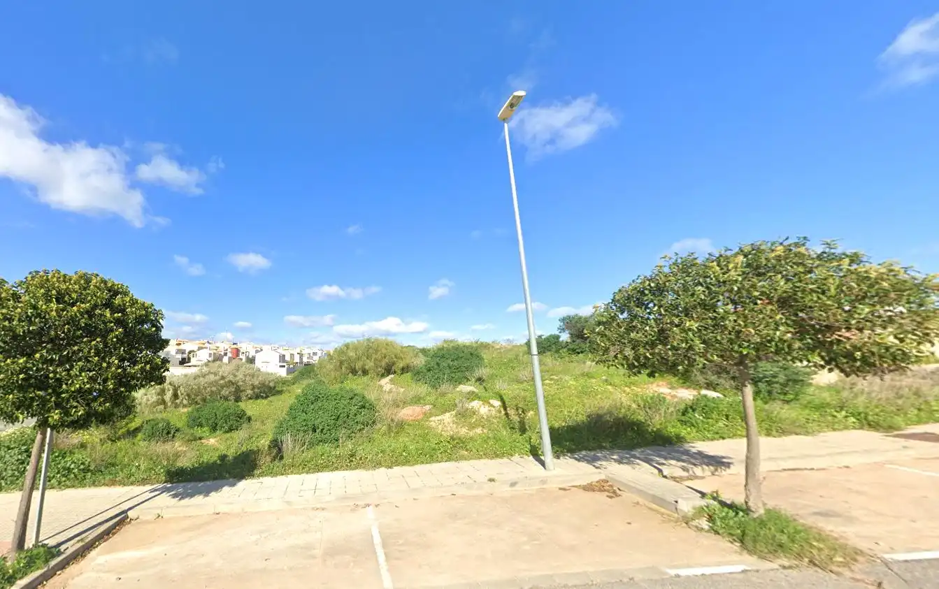 Terreni e lotti in vendita a Sector 12 Nuevo Parque