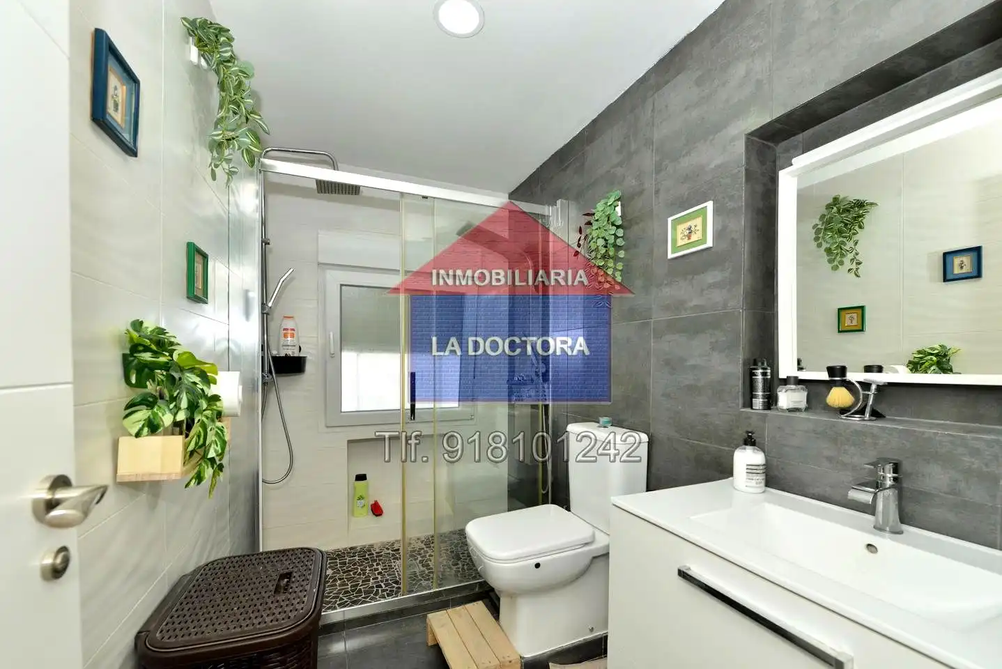Bathroom of Flat for sale in Navalcarnero  with Air Conditioner and Heating