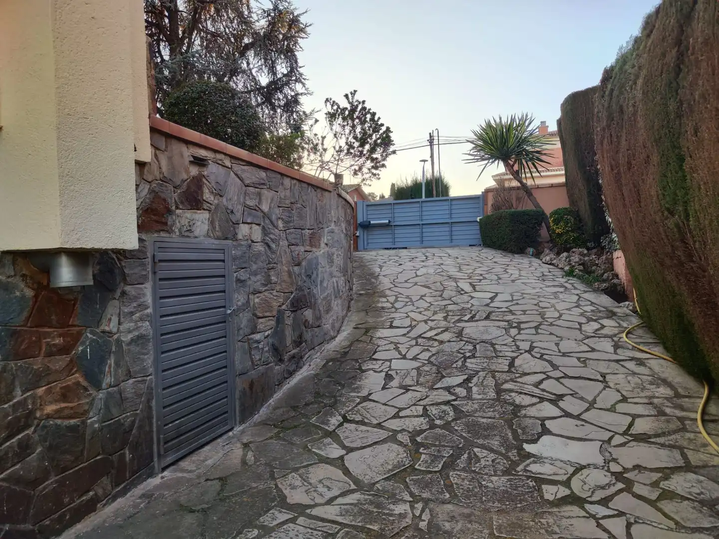 Exterior view of Houses for sale in Canovelles  with Air Conditioner, Heating and Private garden