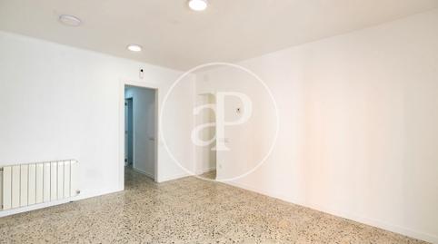 Foto 3 de Pis en venda a Carrer de Simancas, Les Roquetes,  Barcelona Capital