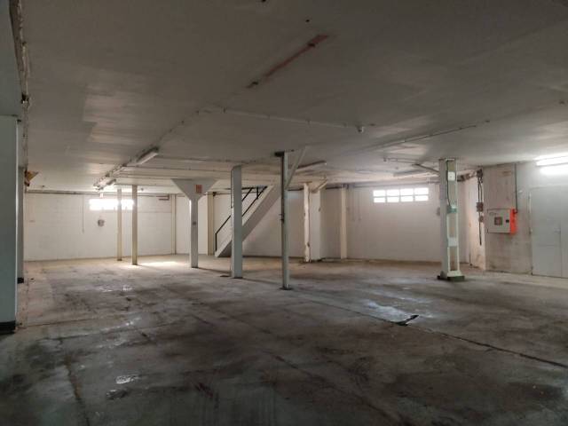 Nave industrial en Alquiler en poligono en Montcada Centre - La Ribera