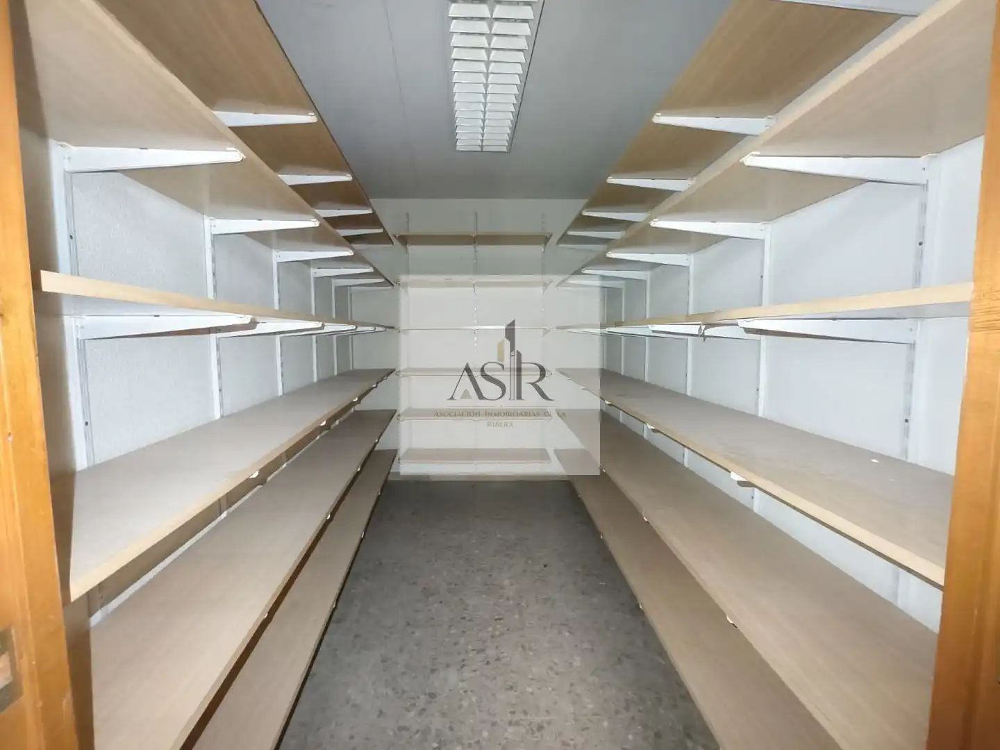 Local comercial de lloguer a Casc Urbà, imagen 7