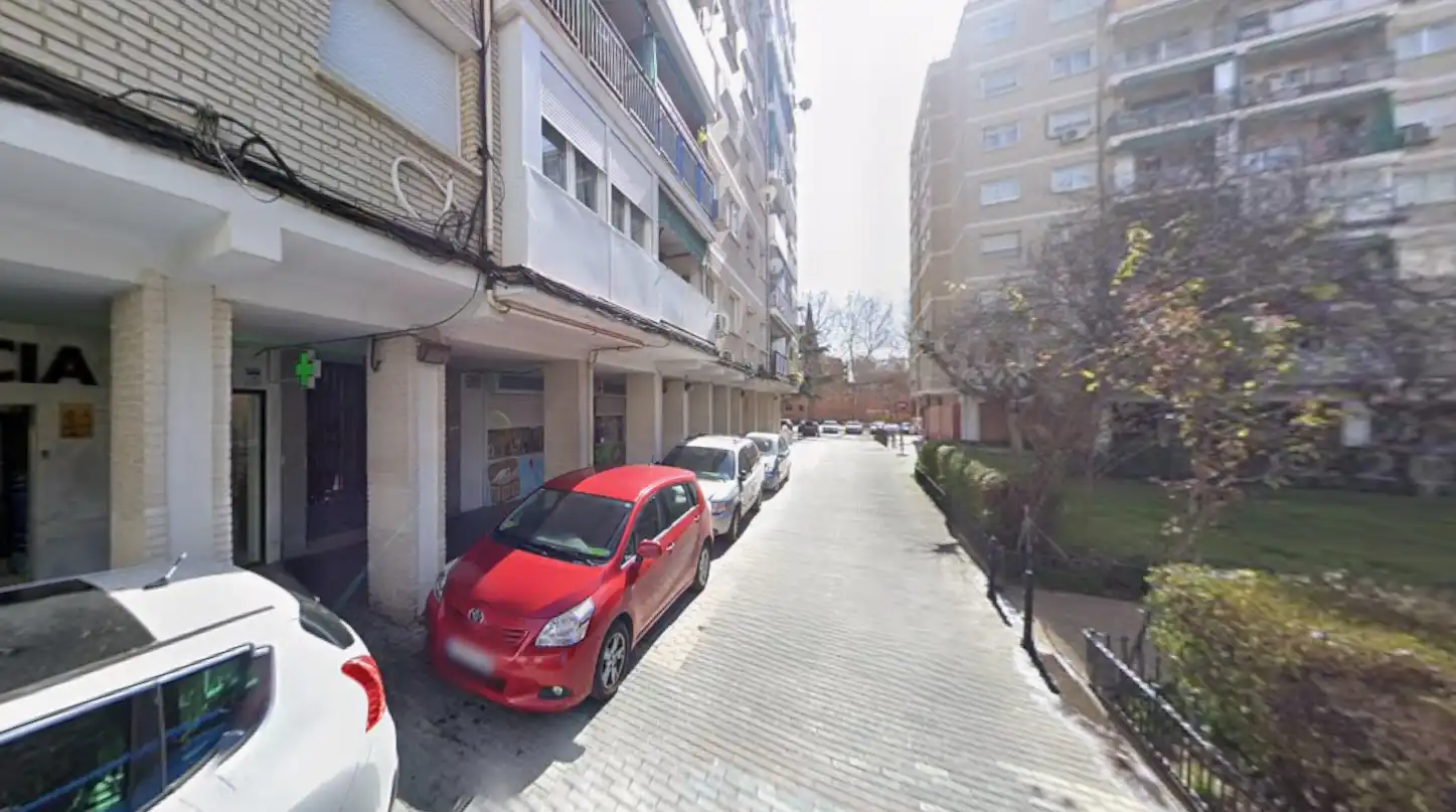 Vista exterior de Casa o chalet en venta en Alcalá de Henares
