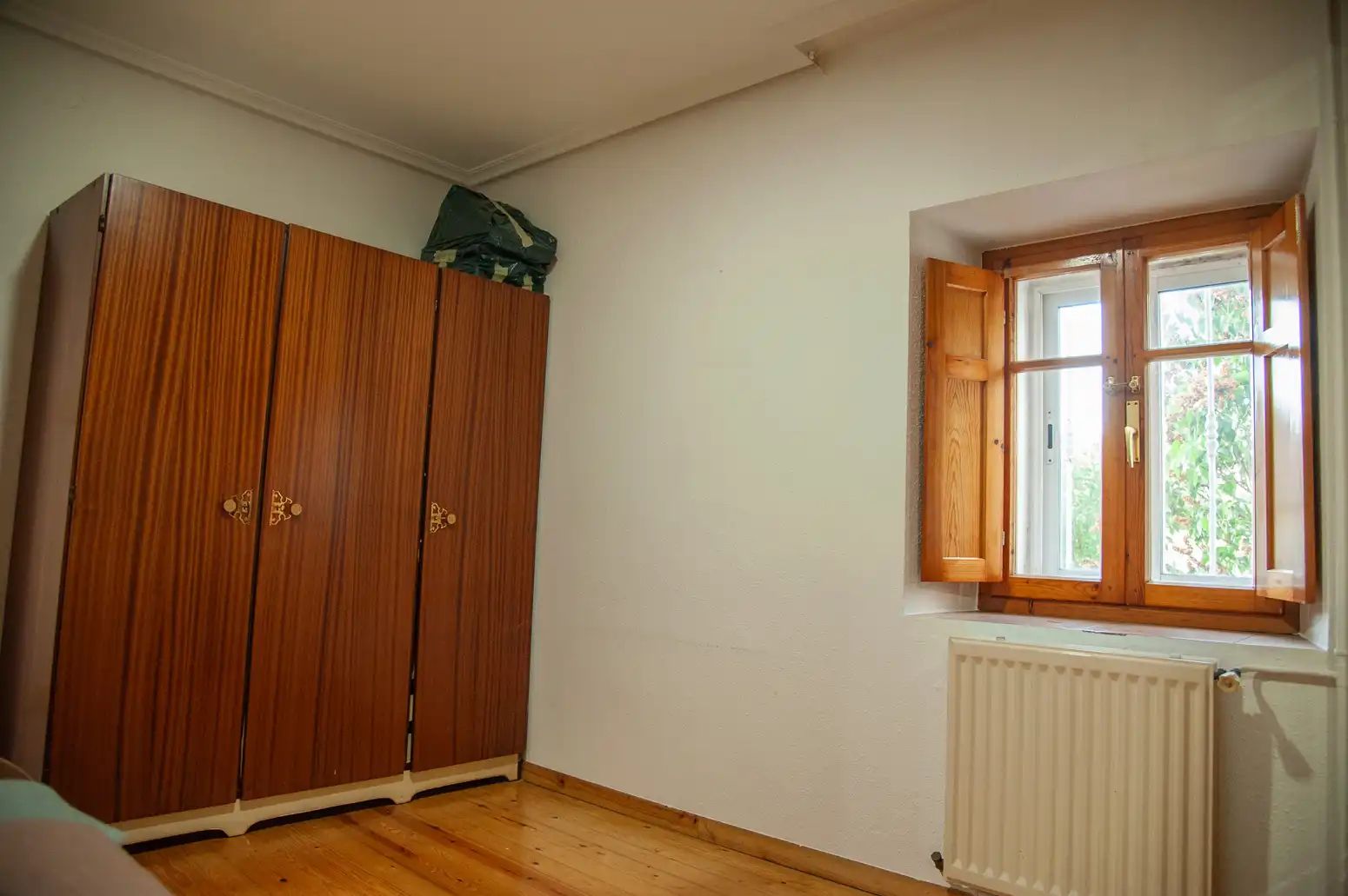 Bedroom of Detached homes for sale in Reinosa  with Heating and Private garden