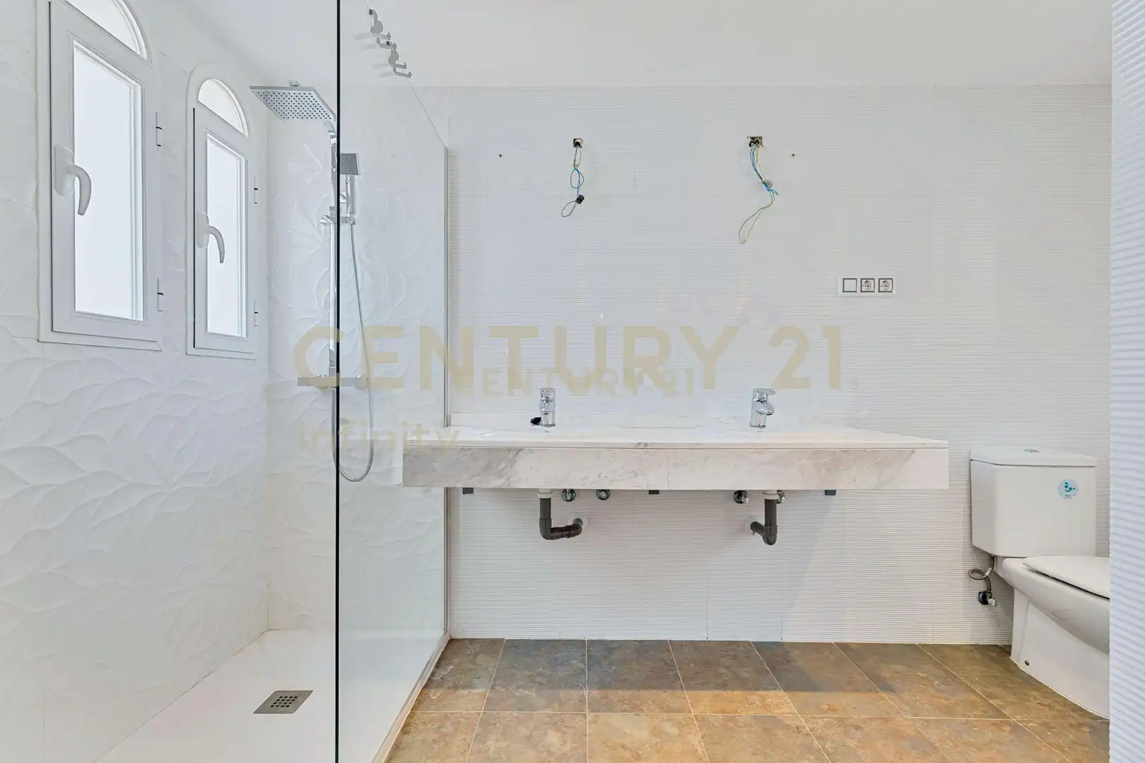 Baño de Apartamento en venta en Mijas con Aire acondicionado, Jardín privado y Piscina