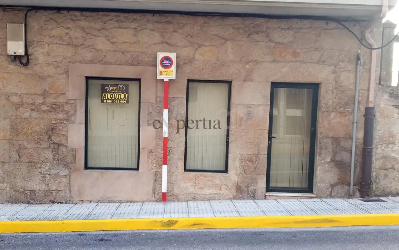 Business premises to rent in Boiro, imagen 3