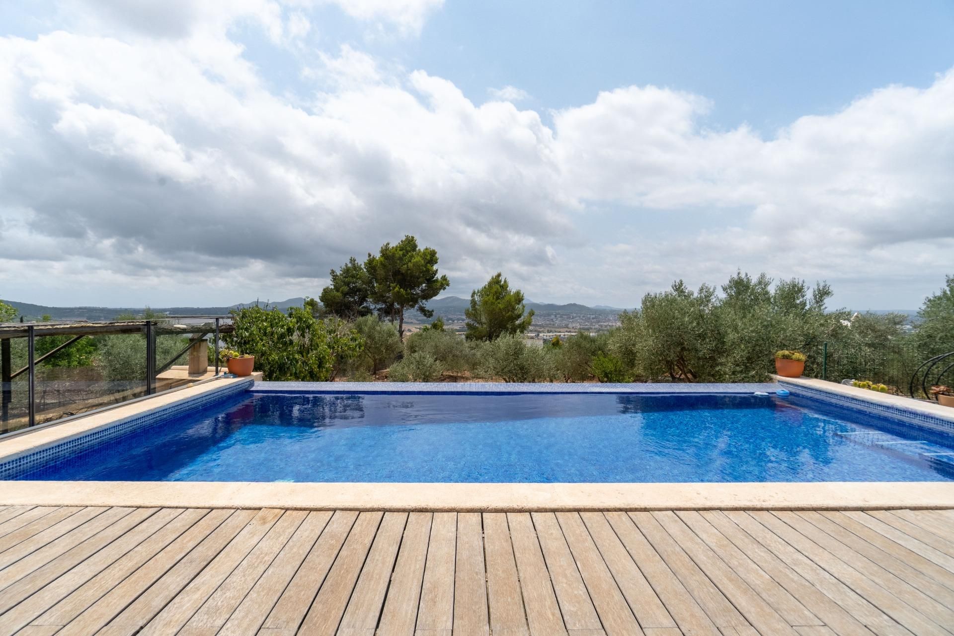 Piscina de Casa o xalet en venda en Manacor amb Aire condicionat, Calefacció i Jardí privat
