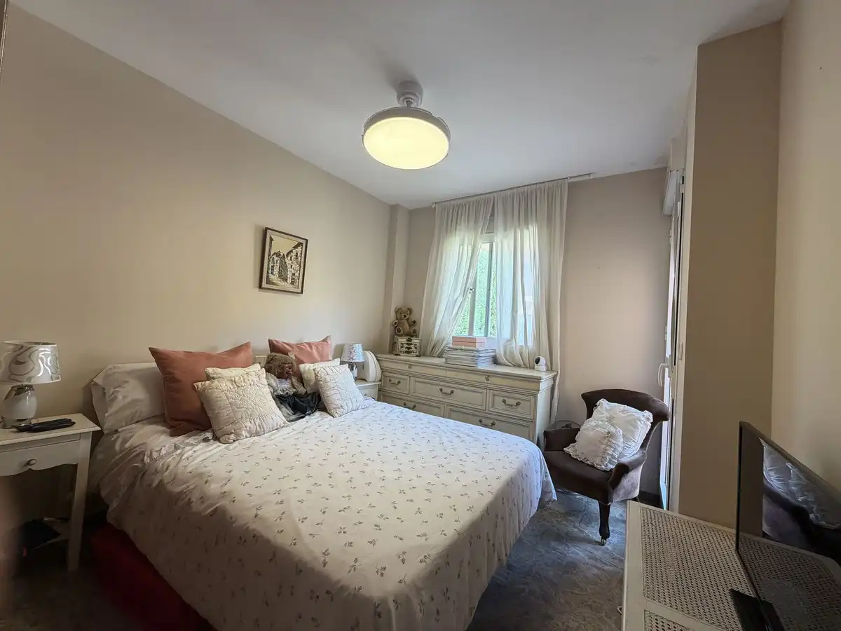 Dormitori de Casa adosada en venda en Estepona Pueblo