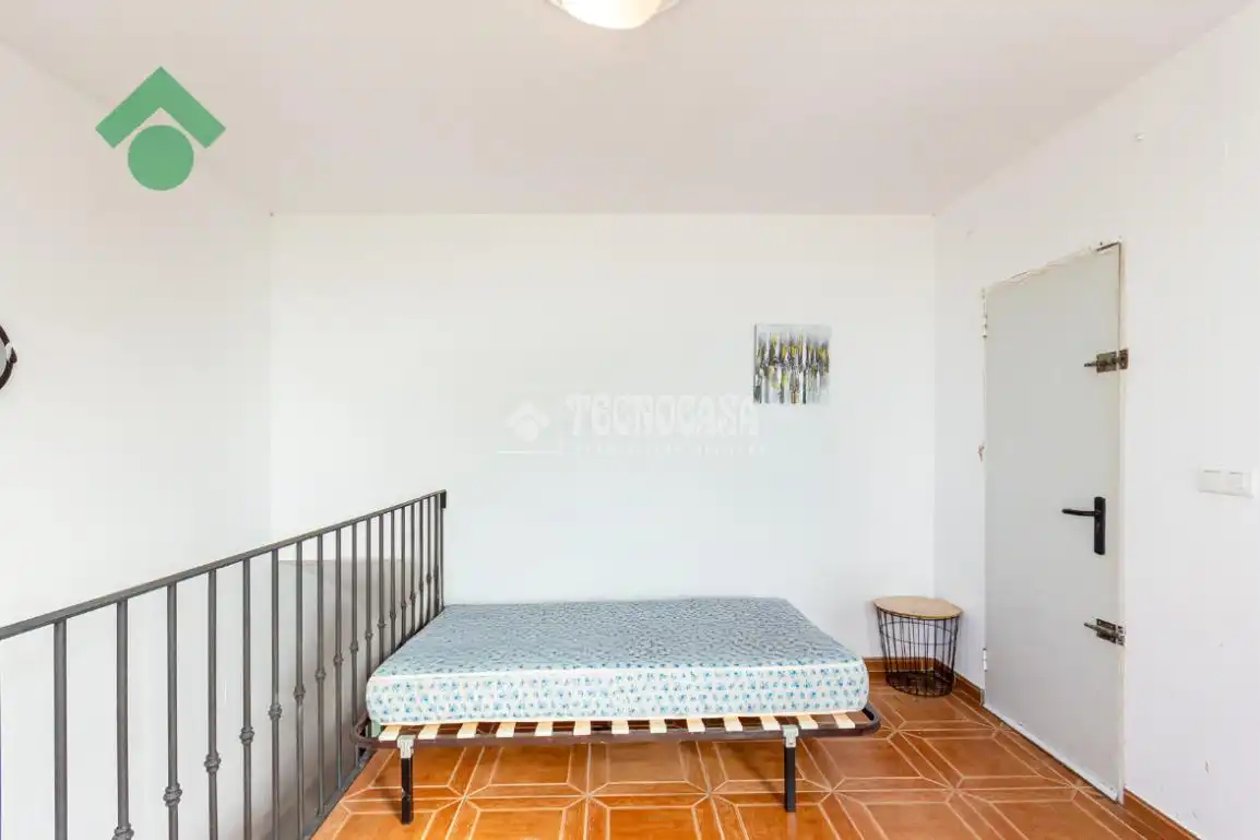 Dormitori de Finca rústica en venda en Vélez-Málaga amb Aire condicionat, Terrassa i Piscina