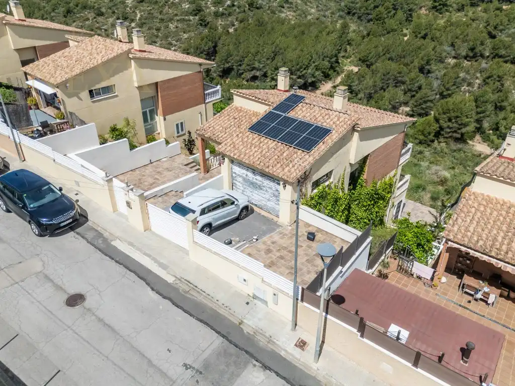 Casa o xalet en venda a Calle Delta De L'Ebre, Segur de Dalt