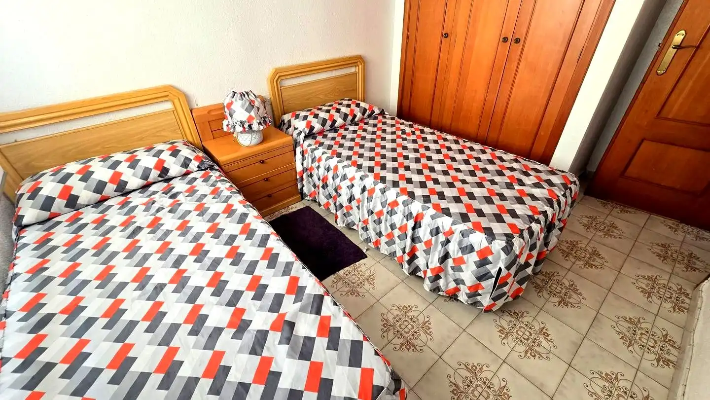 Apartamento de alquiler en De Castella-Lleó, 13, Playa de Gandia
