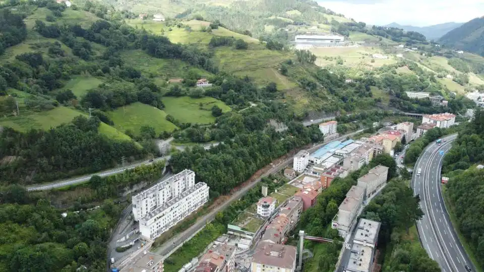 Außenansicht von Grundstücke zum Verkauf in Eibar