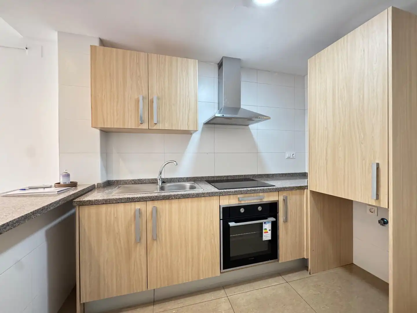 Cocina de Piso en venta en Alicante / Alacant