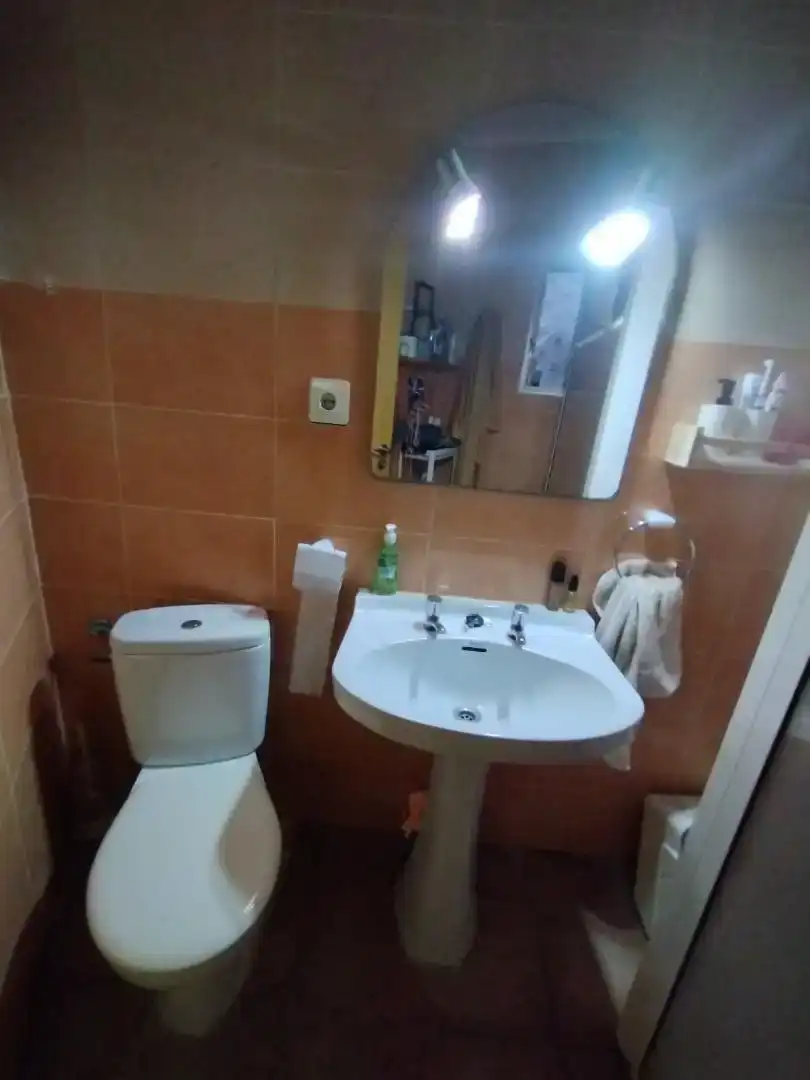 Badezimmer von Wohnung zur Miete in Navajas