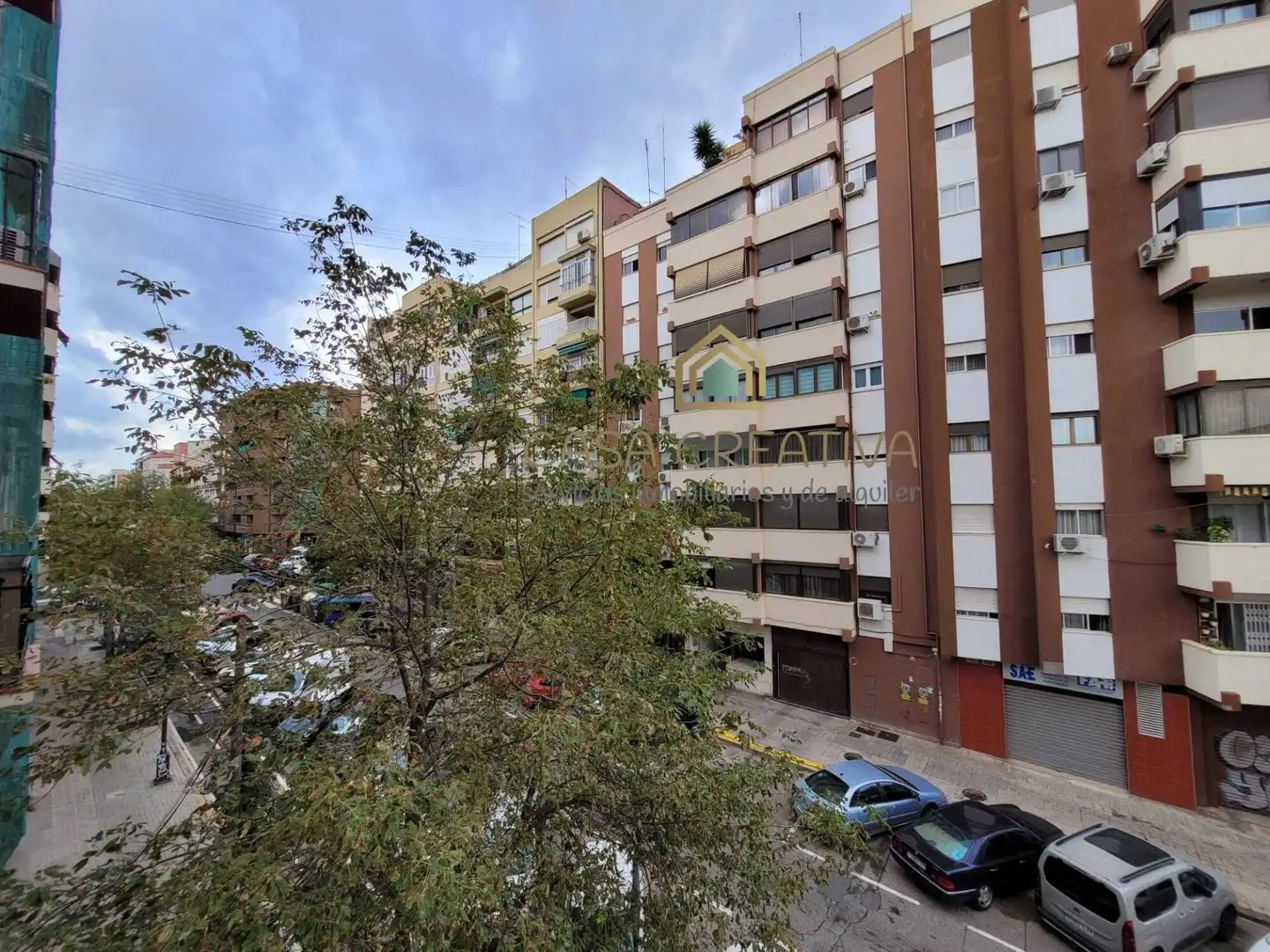 Außenansicht von Wohnung zum Verkauf in Valencia mit Klimaanlage, Heizung und Möbliert