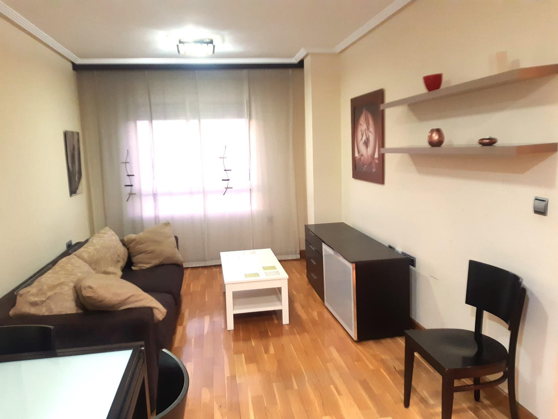 Wohnung zur Miete in Centro, Casco Urbano