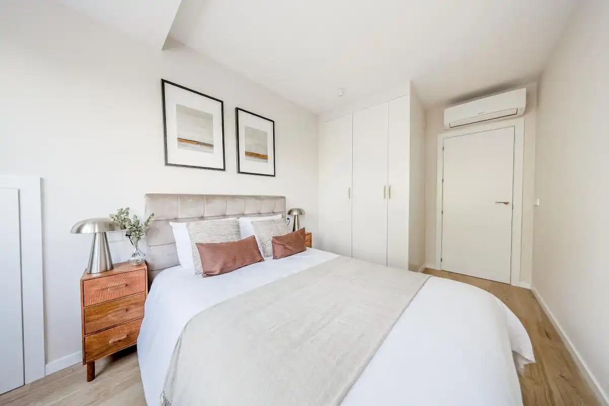 Habitación de Piso en venta en Madrid con Aire acondicionado, Calefacción y Jardín privado