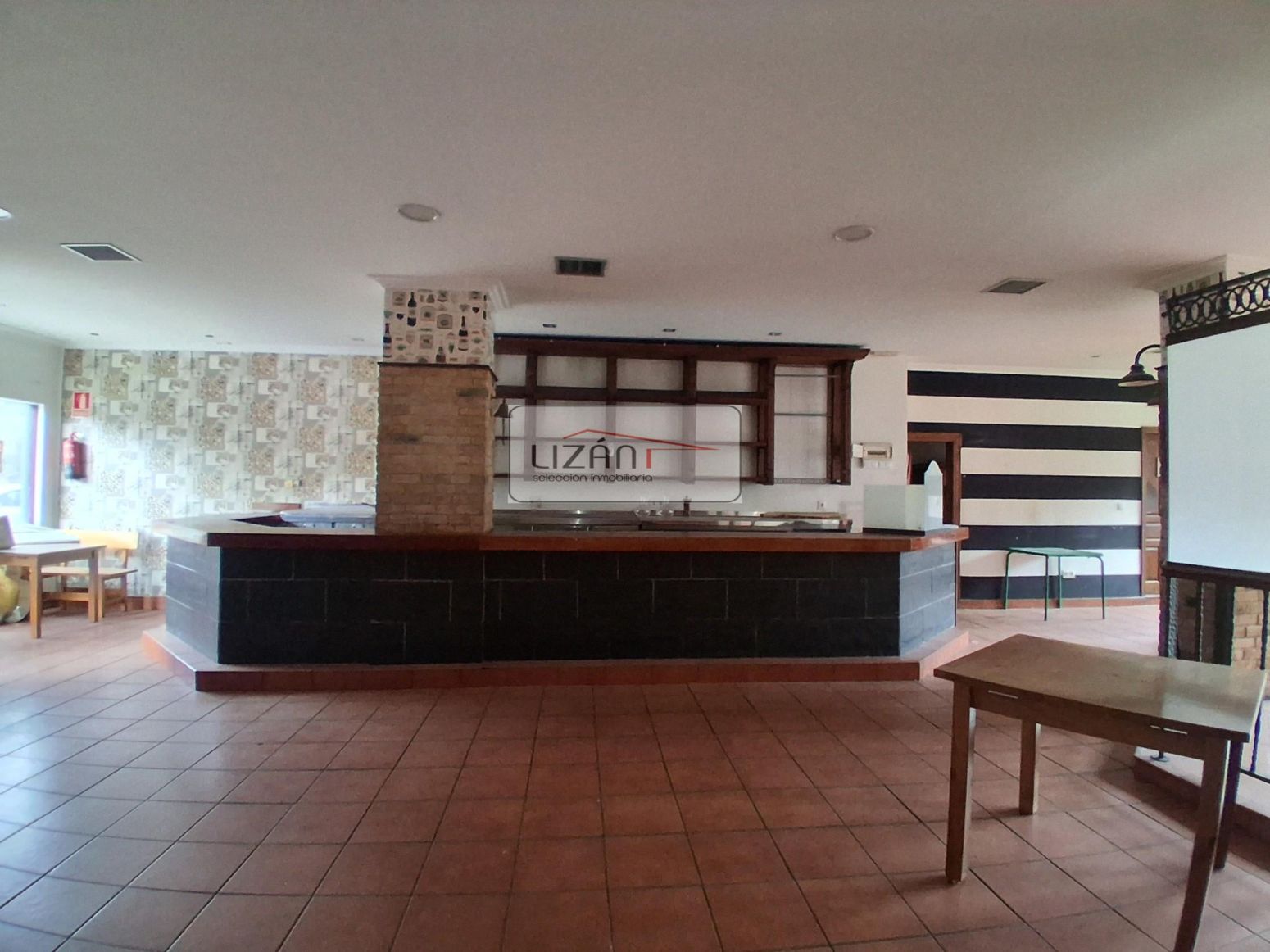 Local en venda en Oviedo 