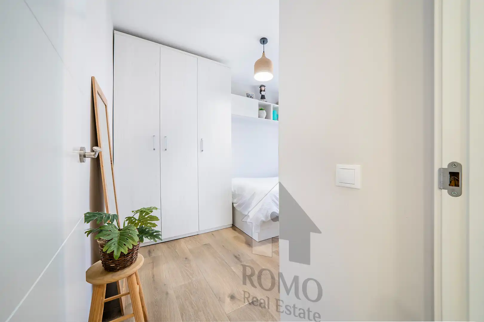 Habitación de Piso en venta en Santa Perpètua de Mogoda con Calefacción y Balcón
