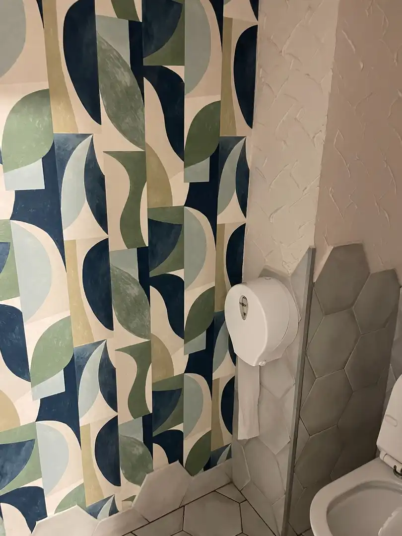 Bathroom of Commercial properties for transfer in Aranjuez  with Air Conditioner and Furnished