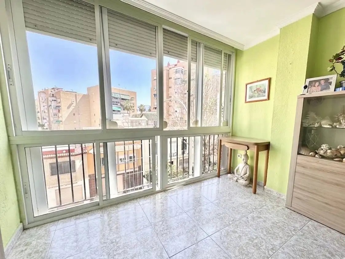 Habitación de Piso en venta en Málaga con Aire acondicionado