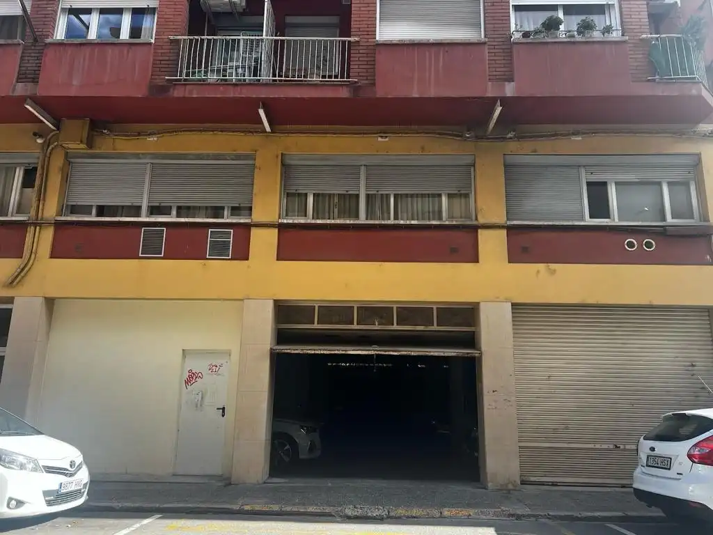 Einzelparkplatz zur Miete in Calle SANTANDER 23