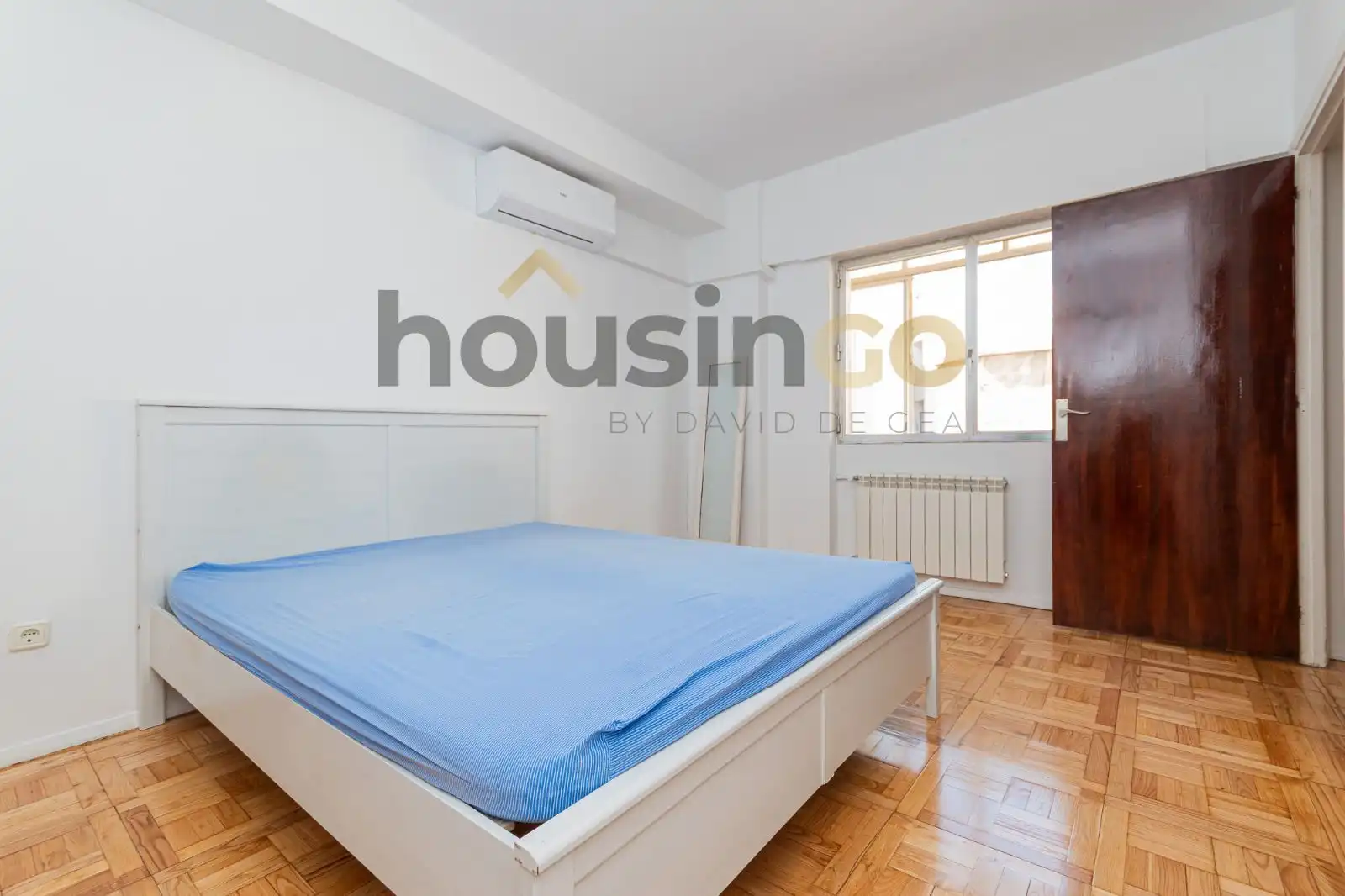 Habitación de Apartamento de alquiler en Madrid con Aire acondicionado, Calefacción y Terraza