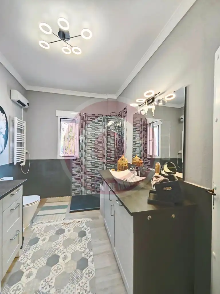 Baño de Casa o chalet en venta en Arenas con Aire acondicionado, Jardín privado y Terraza