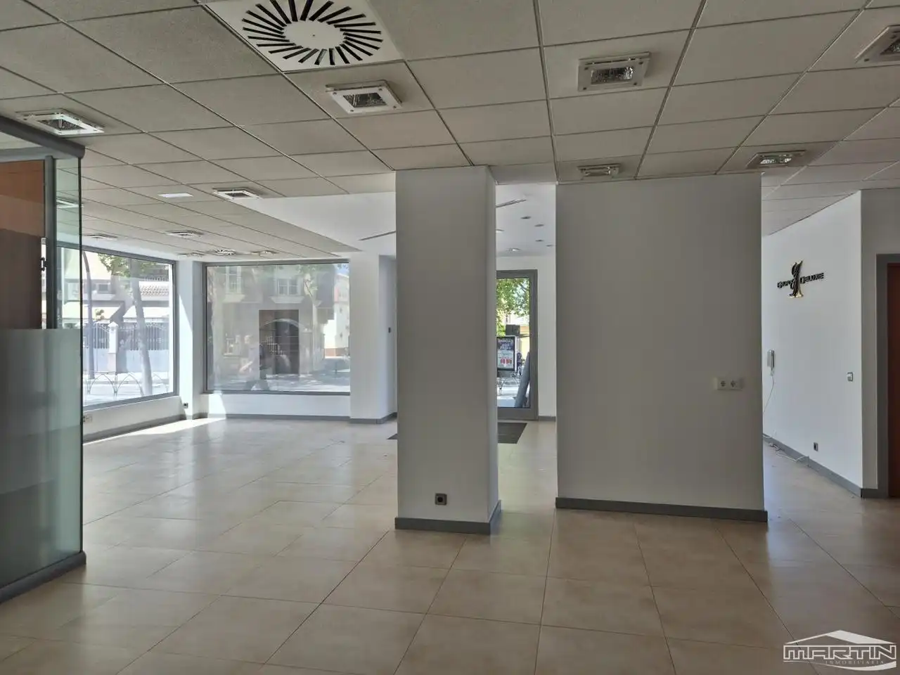 Local en venta en Lucena