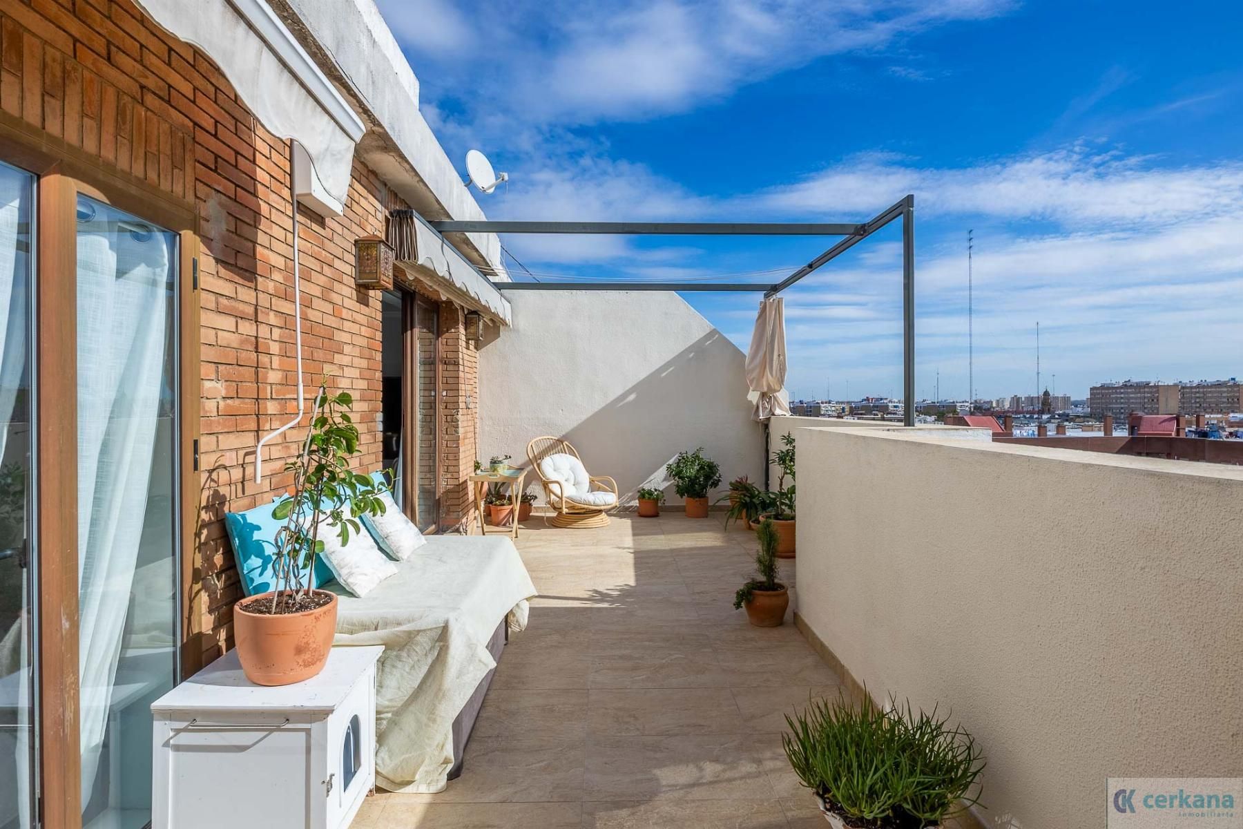 Terrace of Attic for sale in  Sevilla Capital  with Terrace and Community pool