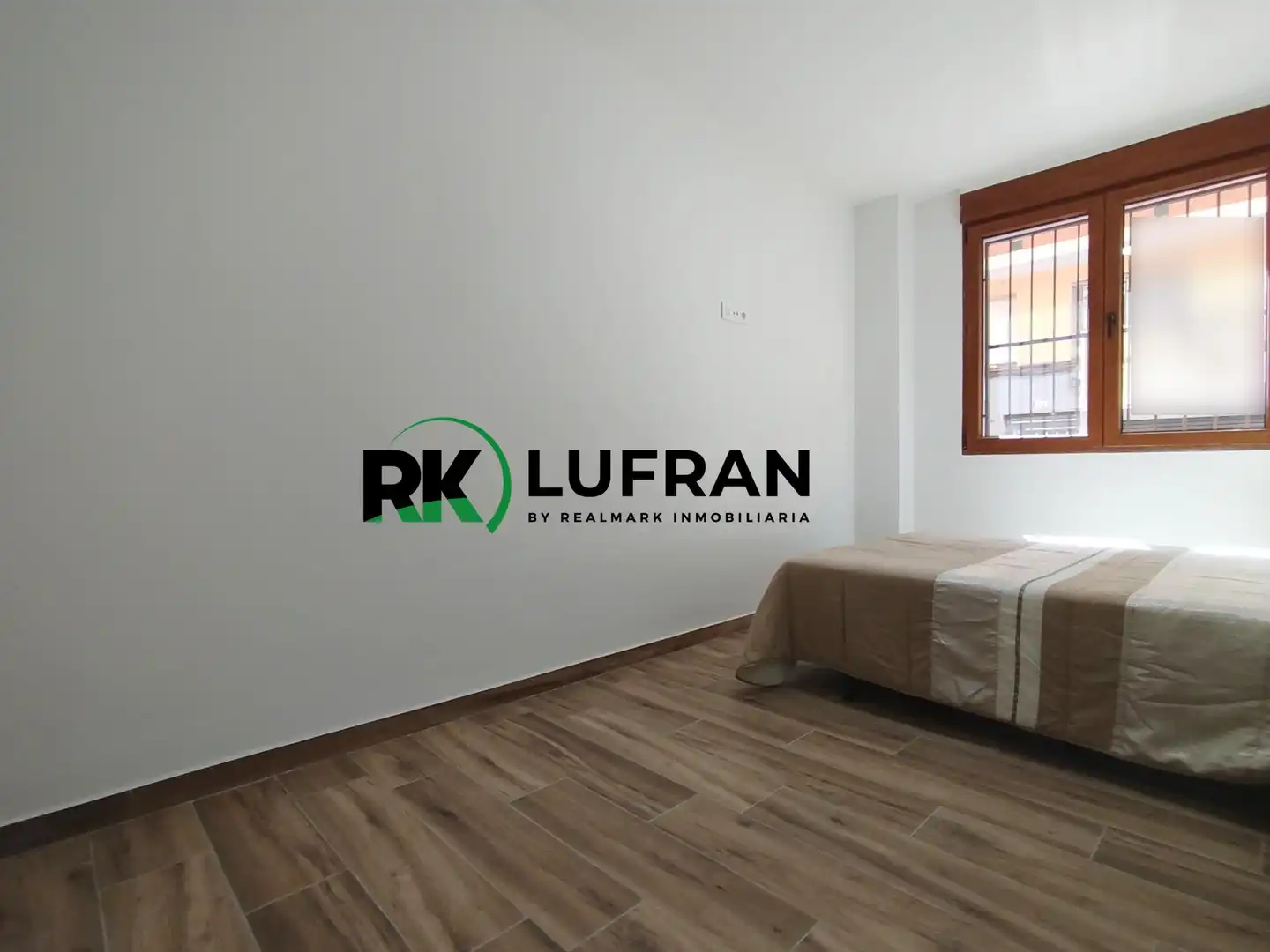 Habitación de Piso en venta en Petrer