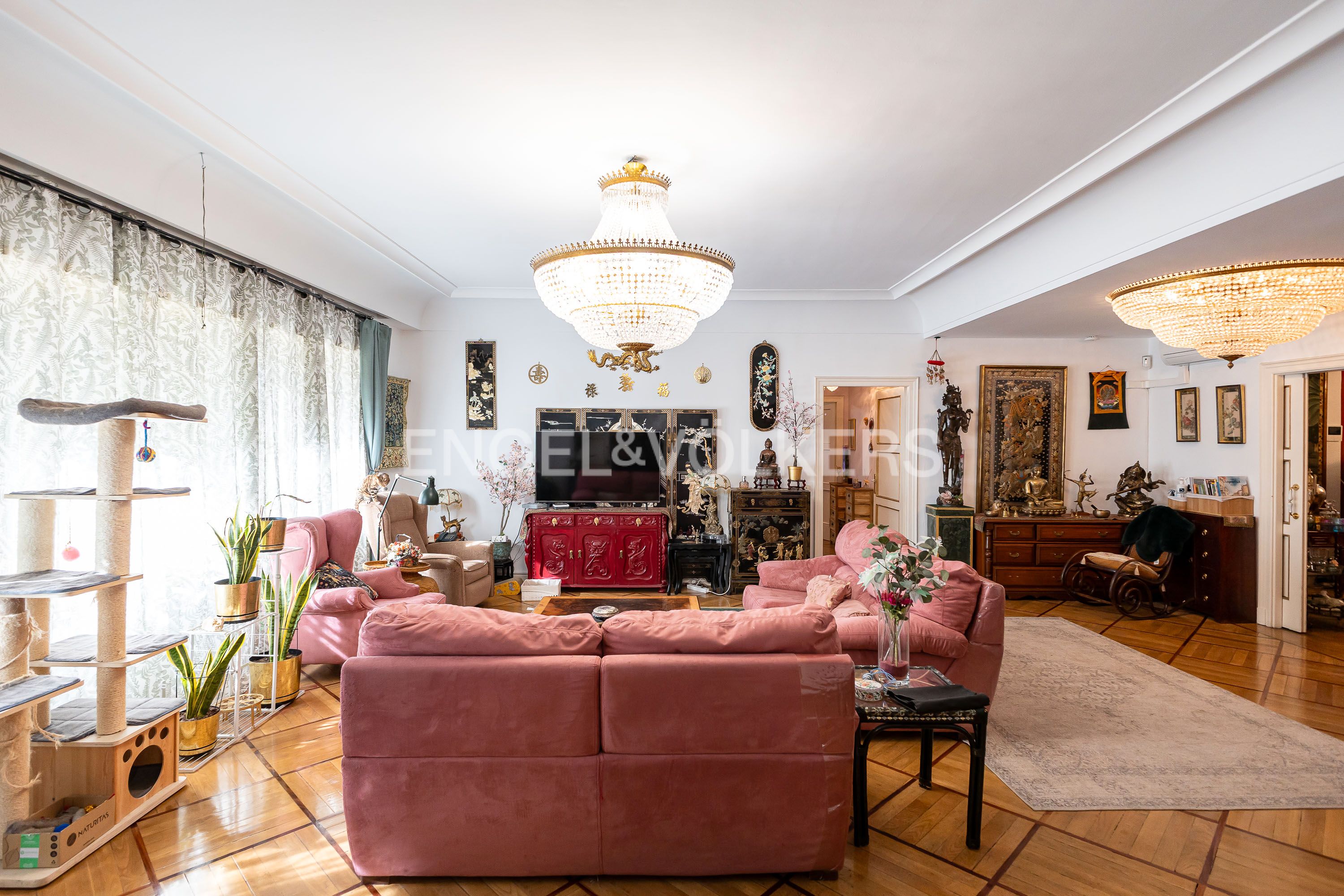 Sala d'estar de Apartament en venda en  Madrid Capital amb Aire condicionat, Calefacció i Parquet