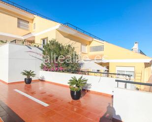 Exterior view of Single-family semi-detached for sale in L'Alfàs del Pi  with Air Conditioner, Terrace and Community pool