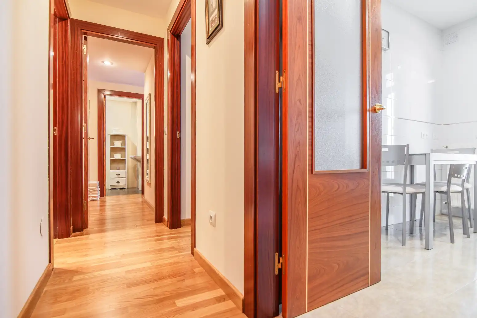 Wohnung zum Verkauf in Gozón mit Heizung, Privatgarten und Abstellraum