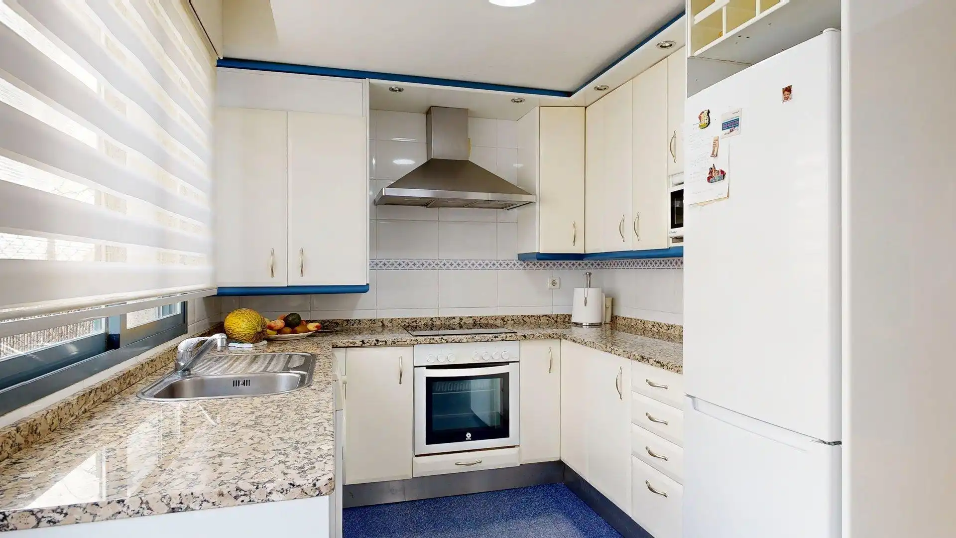 Cocina de Casa adosada en venta en Zaragoza con Aire acondicionado, Calefacción y Terraza