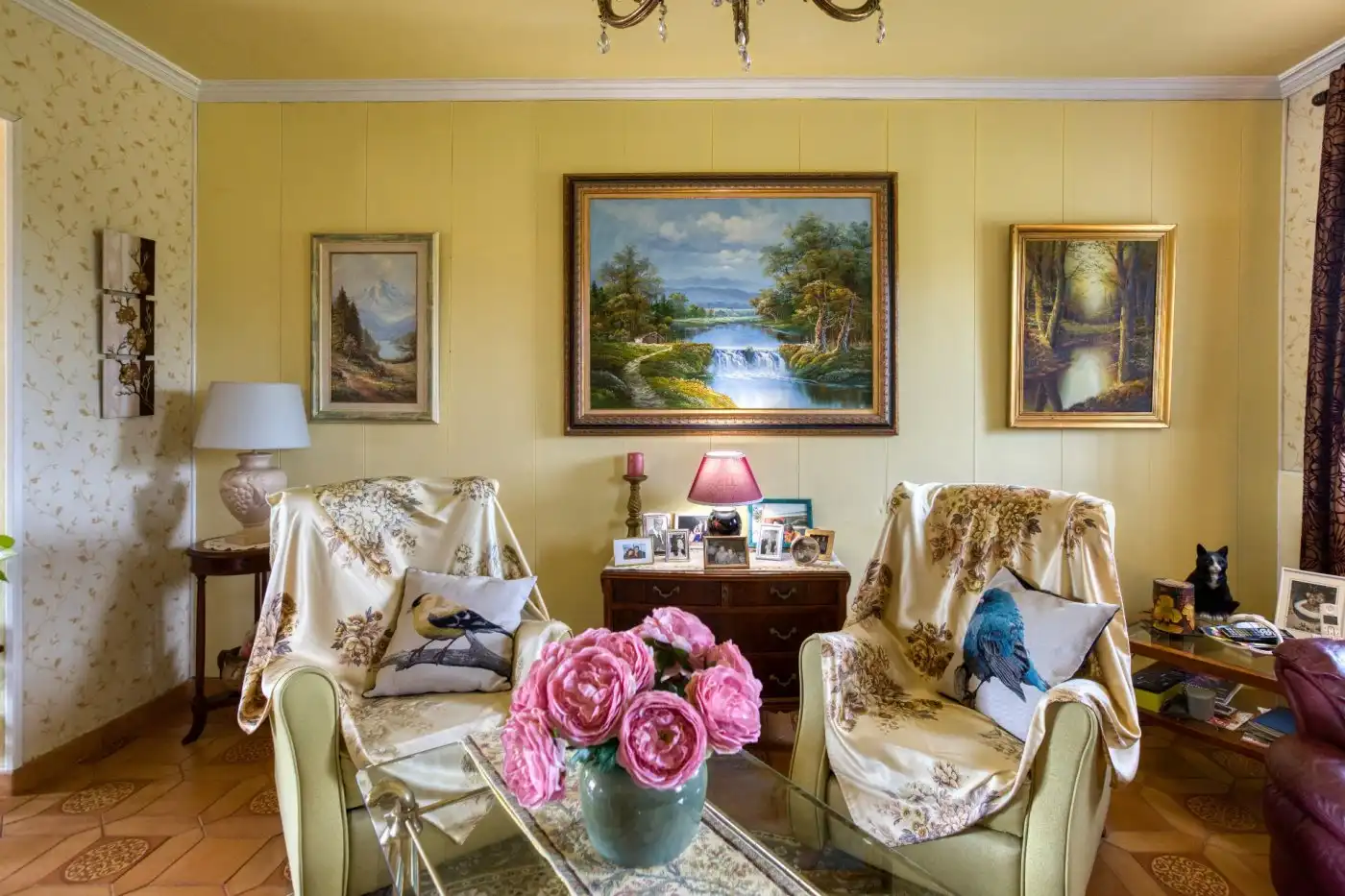 Wohnzimmer von Country house zum Verkauf in Sant Pere Pescador mit Privatgarten