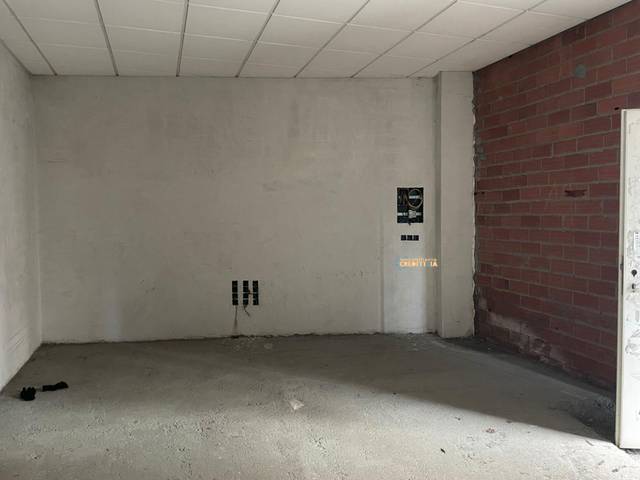 Local comercial en Alquiler en As Travesas - Balaídos