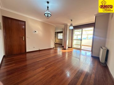 Wohnung mit Aufzug zum Verkauf in Rúa do Hórreo