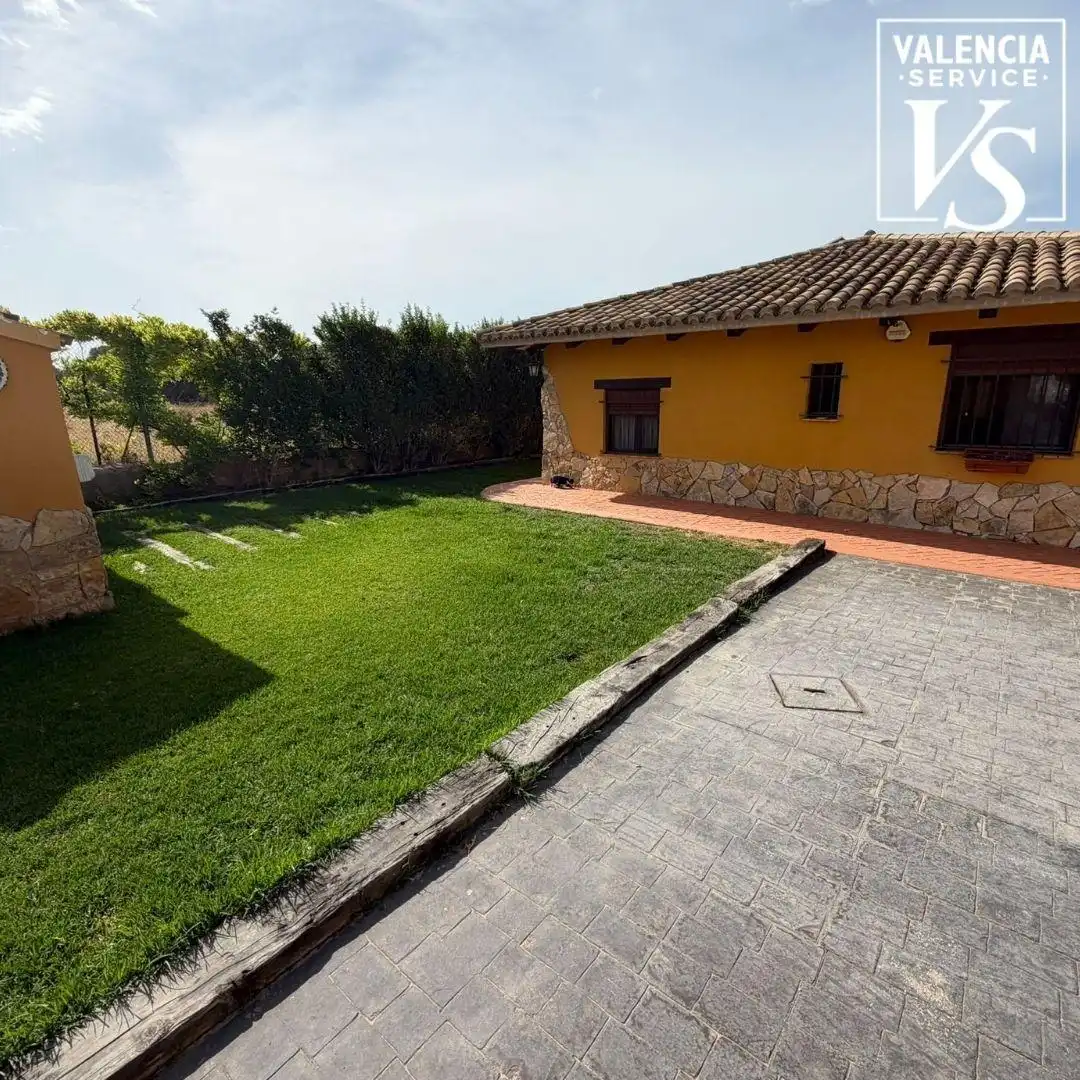 Jardín de Casa o chalet en venta en Náquera