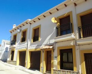 Exterior view of Single-family semi-detached for sale in El Hito 