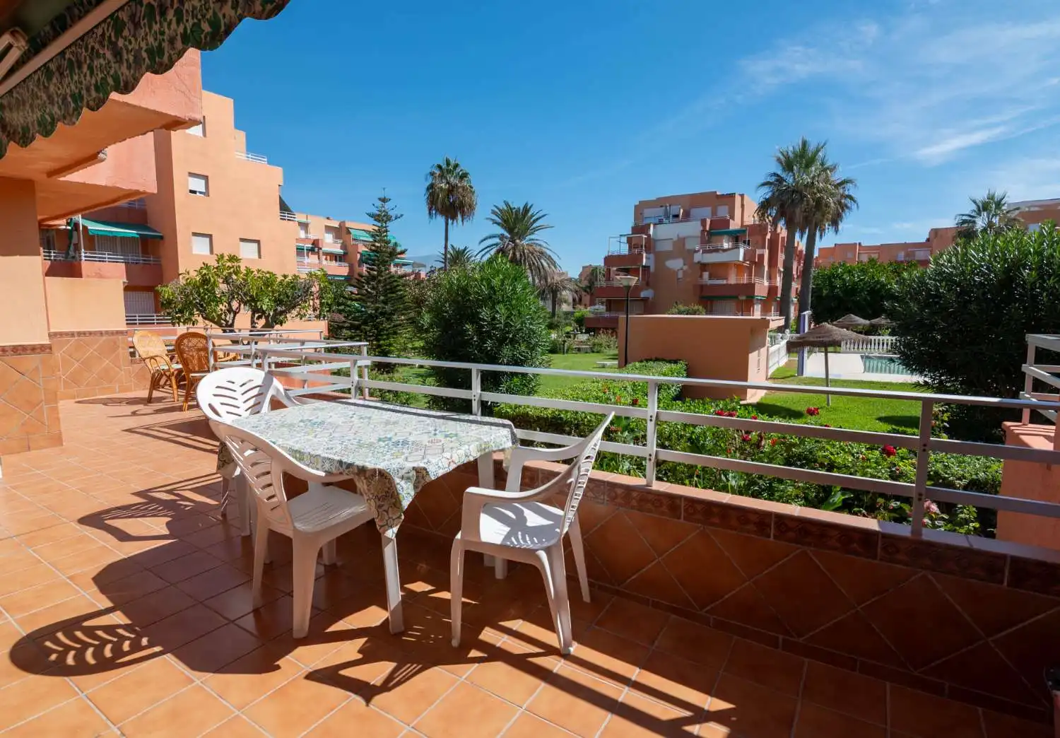 Apartamento de alquiler en N/A, Salobreña Costa